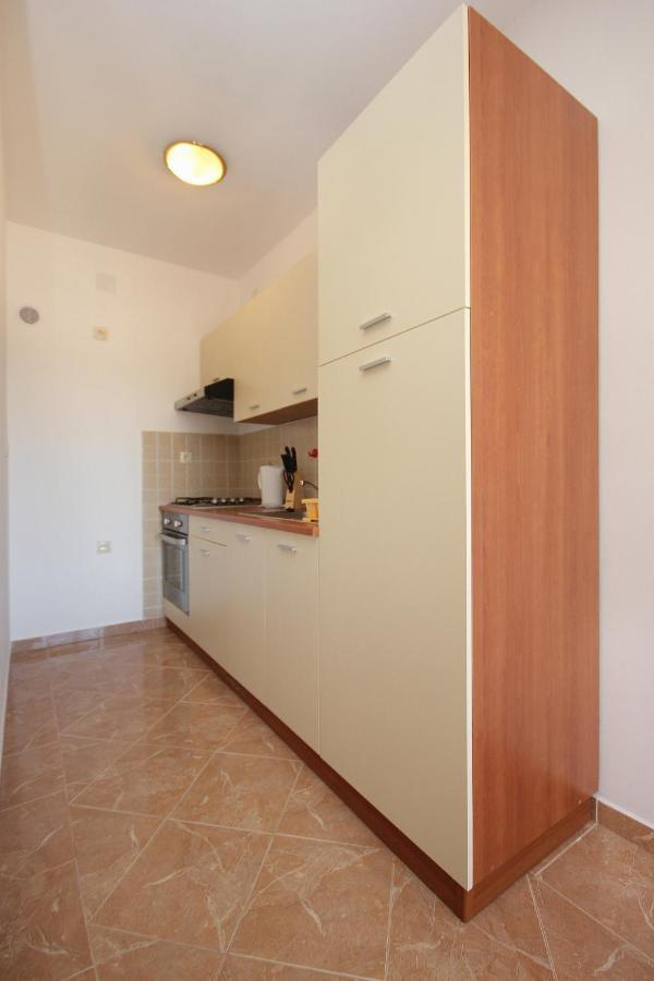 Apartments By The Sea Vlasici, Pag - 9324 Exteriör bild