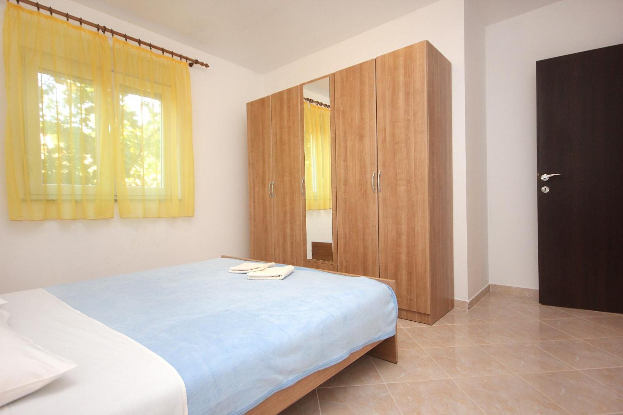 Apartments By The Sea Vlasici, Pag - 9324 Rum bild