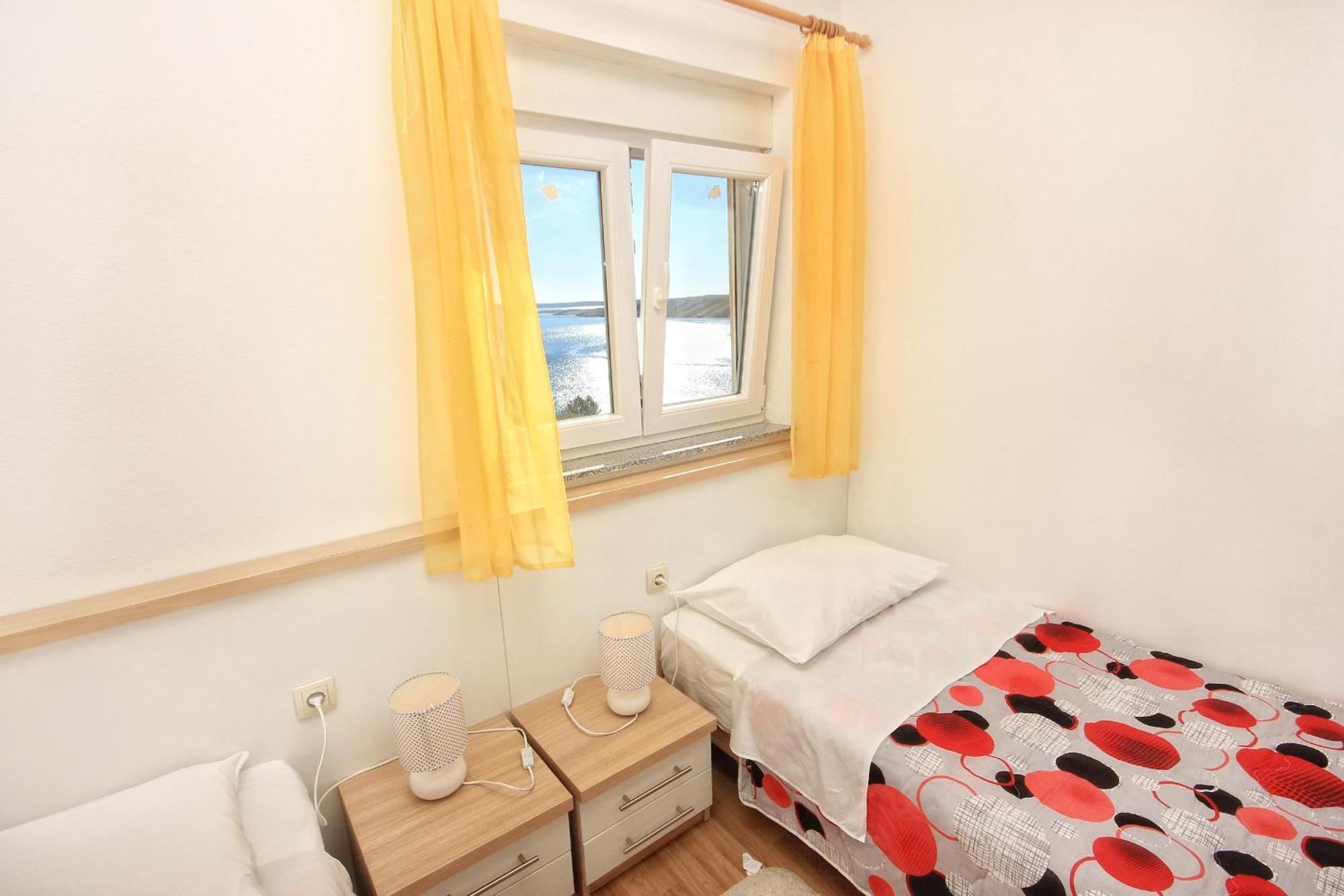 Apartments By The Sea Vlasici, Pag - 9324 Rum bild